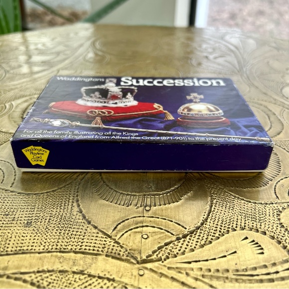 1976 Card Game Waddingtons Succession Kings Queens of England (62 cards) boxed - Picture 2 of 8